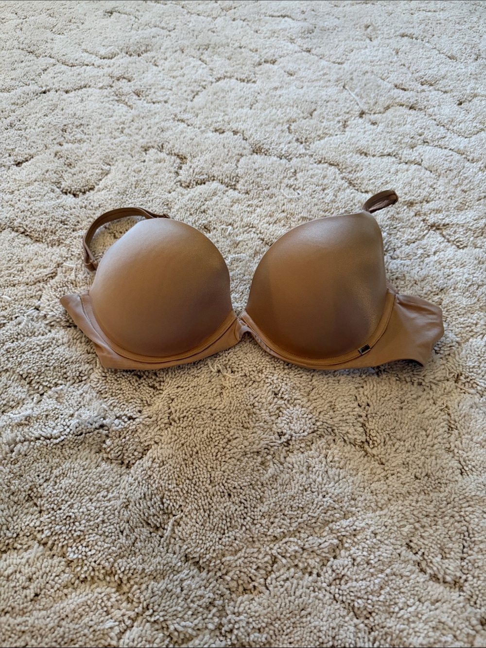 Victoria's Secret Very Sexy Bra - Nude